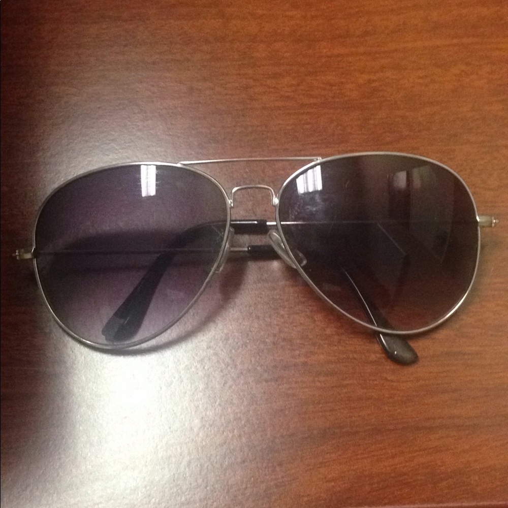 H&M aviator sunglasses 😎